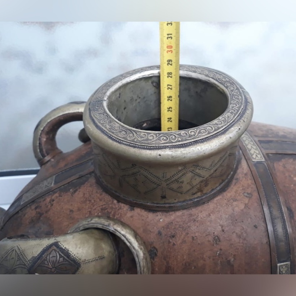 Beautiful Vintage Moroccan butter churn made of clay and copper - Picture 8 of 11